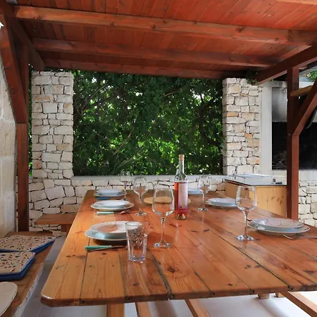 Feriehus Family Friendly House With A Swimming Pool Postira, Brac - 19563 Postira